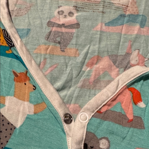 Little Sleepies yoga animals on aqua snap-Henley long sleeve top (XXL) - EUC! - Picture 7 of 10